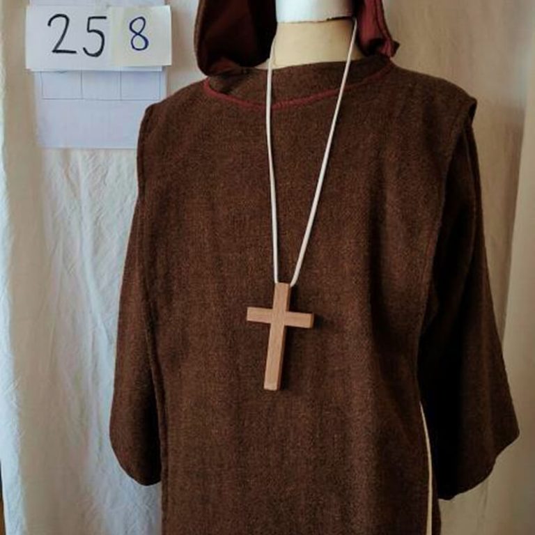 Costumes Hommes Religieux